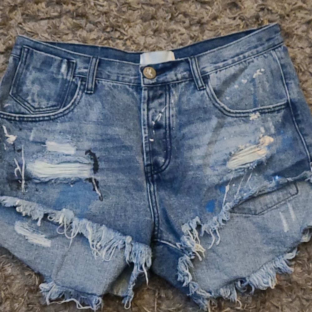 Oneteaspoon le wolves jean shorts